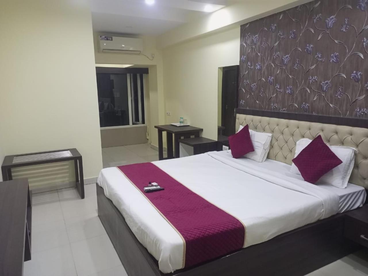Hotel Eco Park New Town 外观 照片